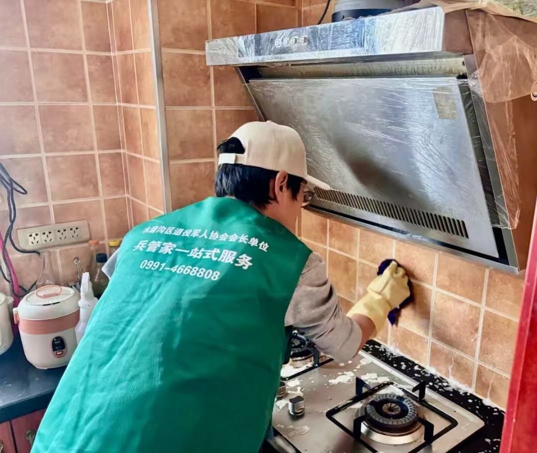 兵管家暖心行动|以戎装之责,护夕阳之暖 兵管家暖心行动|以戎装之责,护夕阳之暖